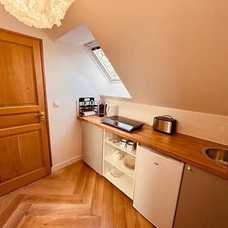 Au Petit Cachou Apartment *